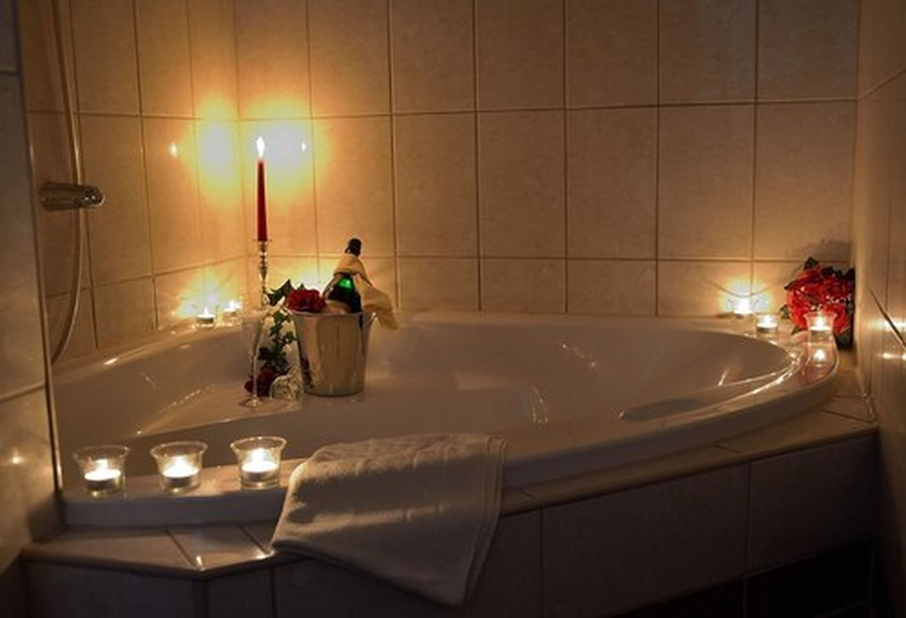 comfort double or twin room | deep-soaking bathtub