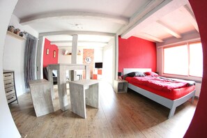 Suite Studio Deluxe, 1 chambre, accessible aux personnes à mobilité réduite, vue jardin