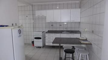 Apartamento, 2 quartos (Flat ) | Cozinha privada
