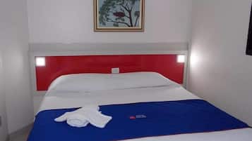 Apartment, 2 Bedrooms (Flat ) | 2 bedrooms, premium bedding, minibar, in-room safe