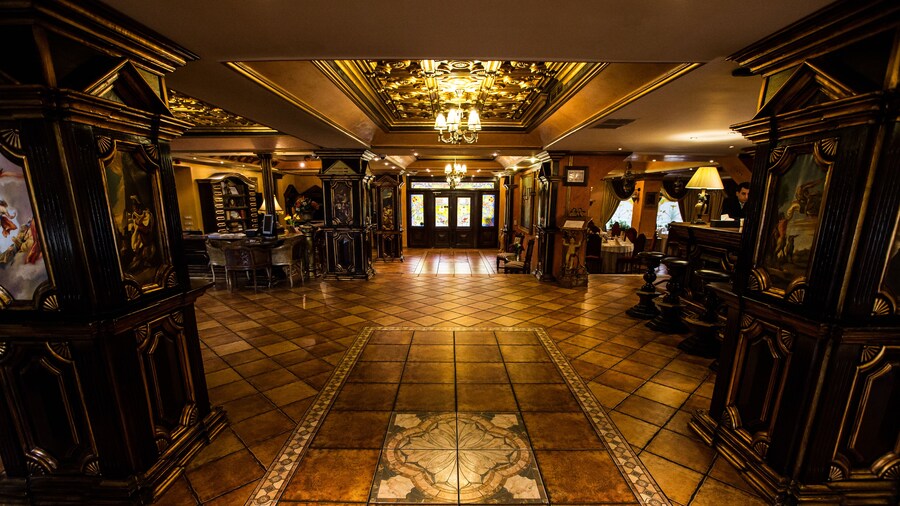 Hotel Ambassador
