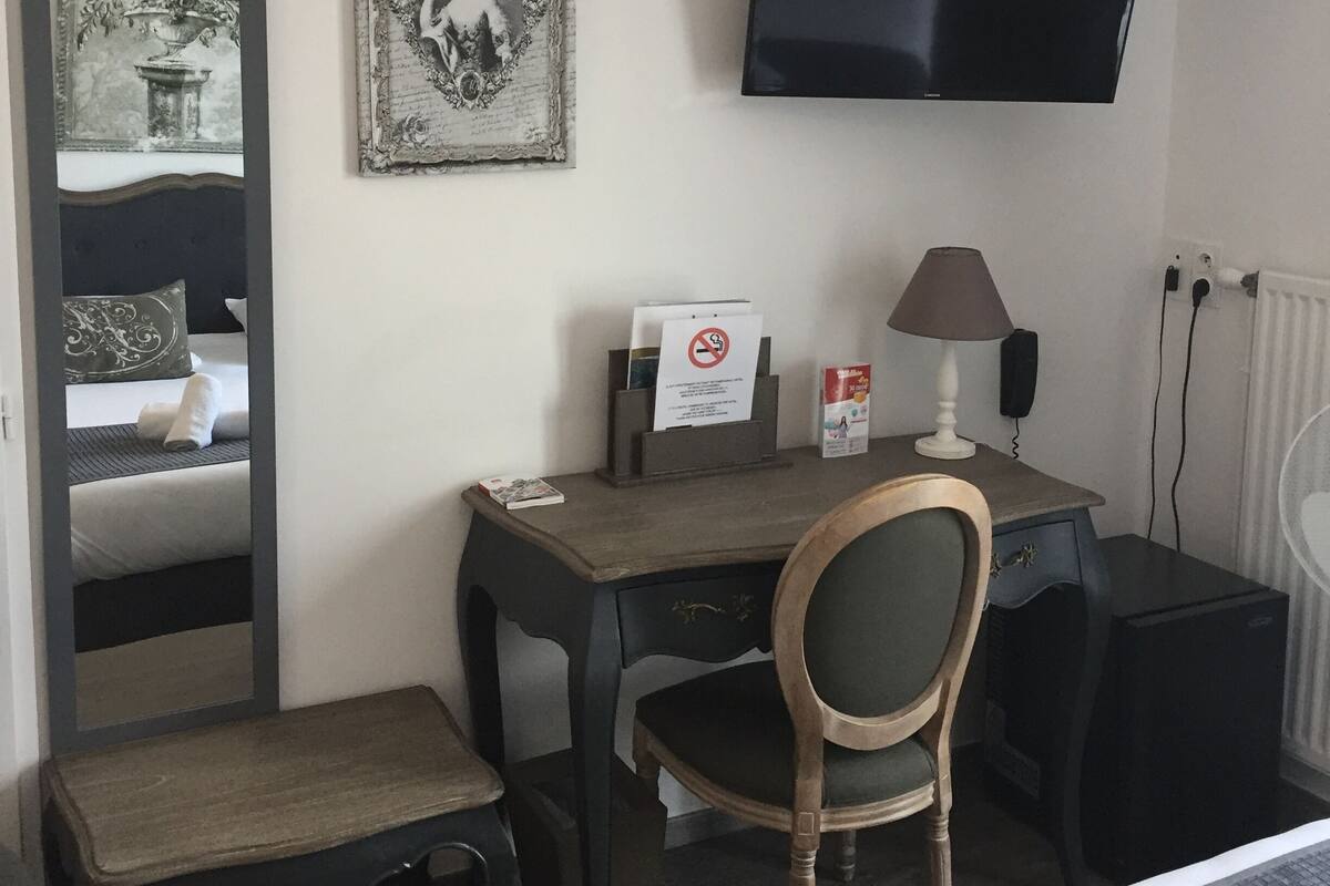 1 sovrum, minibar, individuell inredning och unika möbler