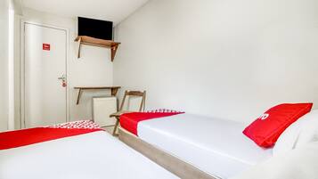 Quarto duplo | Wi-Fi de cortesia, roupa de cama