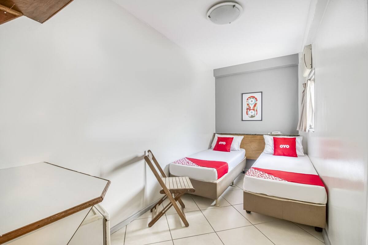 Twin Room | Free WiFi, bed sheets