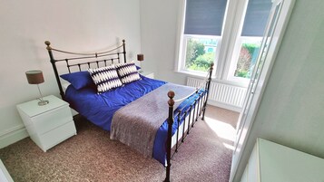 Apartment, eigenes Bad, Gartenblick (2) | 1 Schlafzimmer