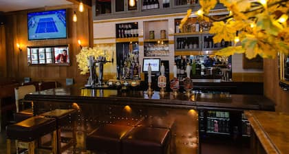 The Fitzrovia Belle Hotel