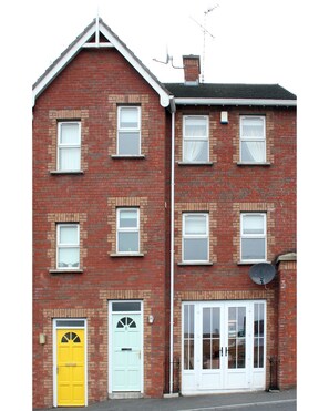 Room, Private Bathroom (3 Storey House - 3 Rooms) | Exterior - Luxurious KC House (Dungannon)
