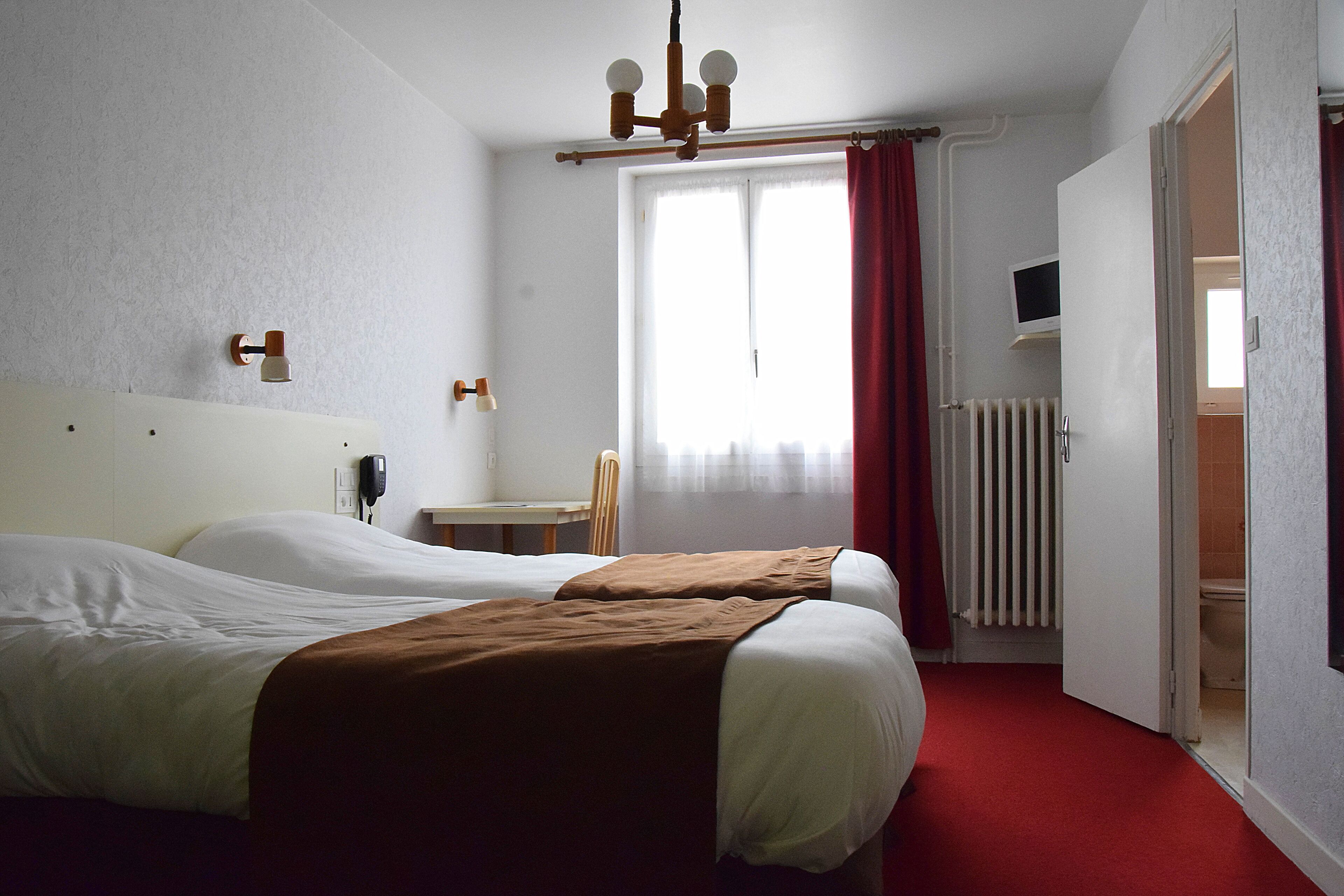 twin room | in-room safe, desk, blackout curtains, soundproofing