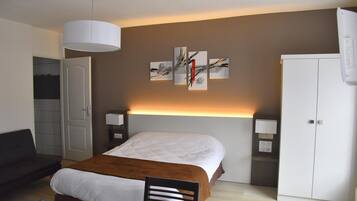 In-room safe, desk, blackout drapes, soundproofing