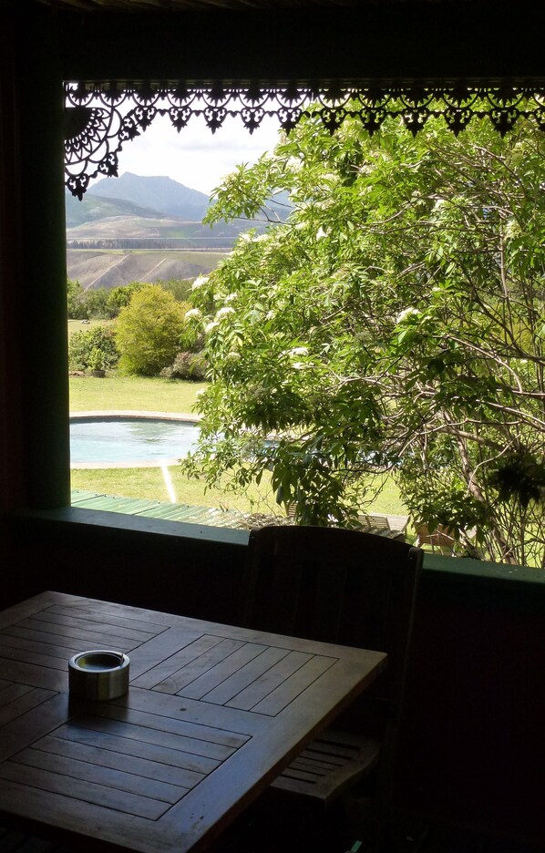 Honeymoon Suite | Mountain view - Outeniqua Moon Percheron Stud (Ruiterbos)