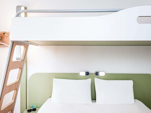 Free WiFi, bed sheets - Ibis Budget Muenchen City Sued (Munich)