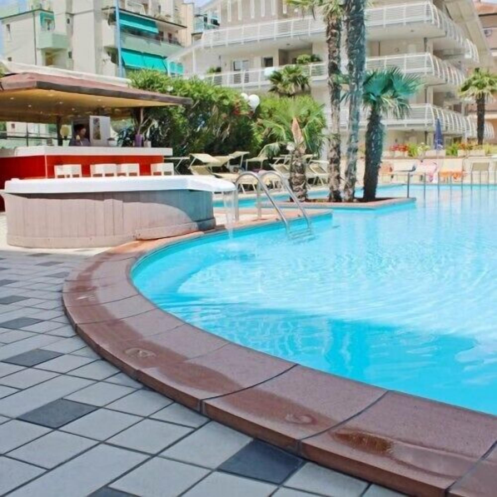 Bar en bord de piscine