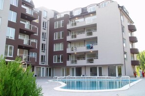 Outdoor pool - Stella Polaris (Sunny Beach)