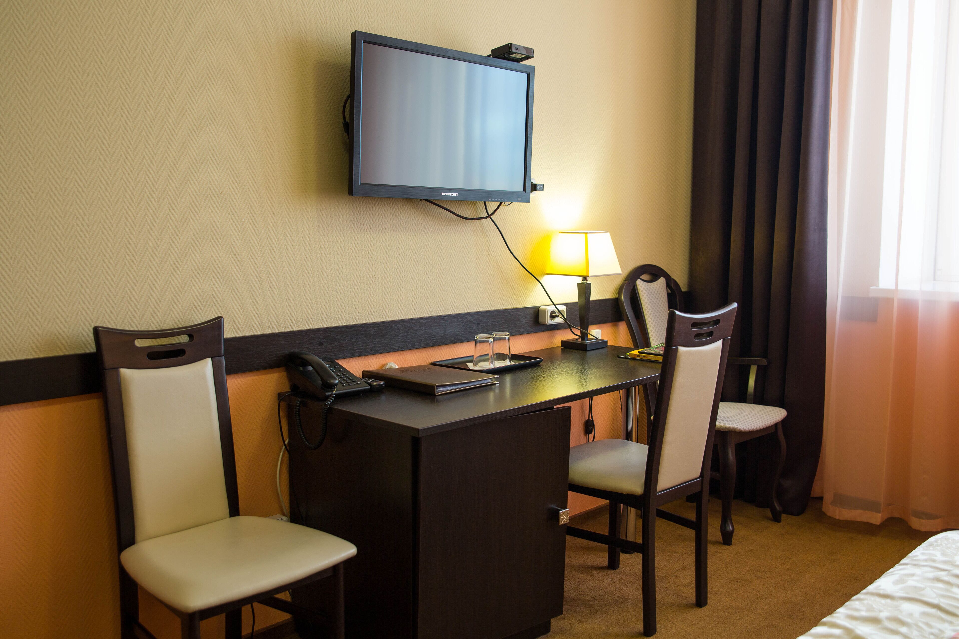 standard double room | in-room safe, desk, soundproofing, free cots/infant beds