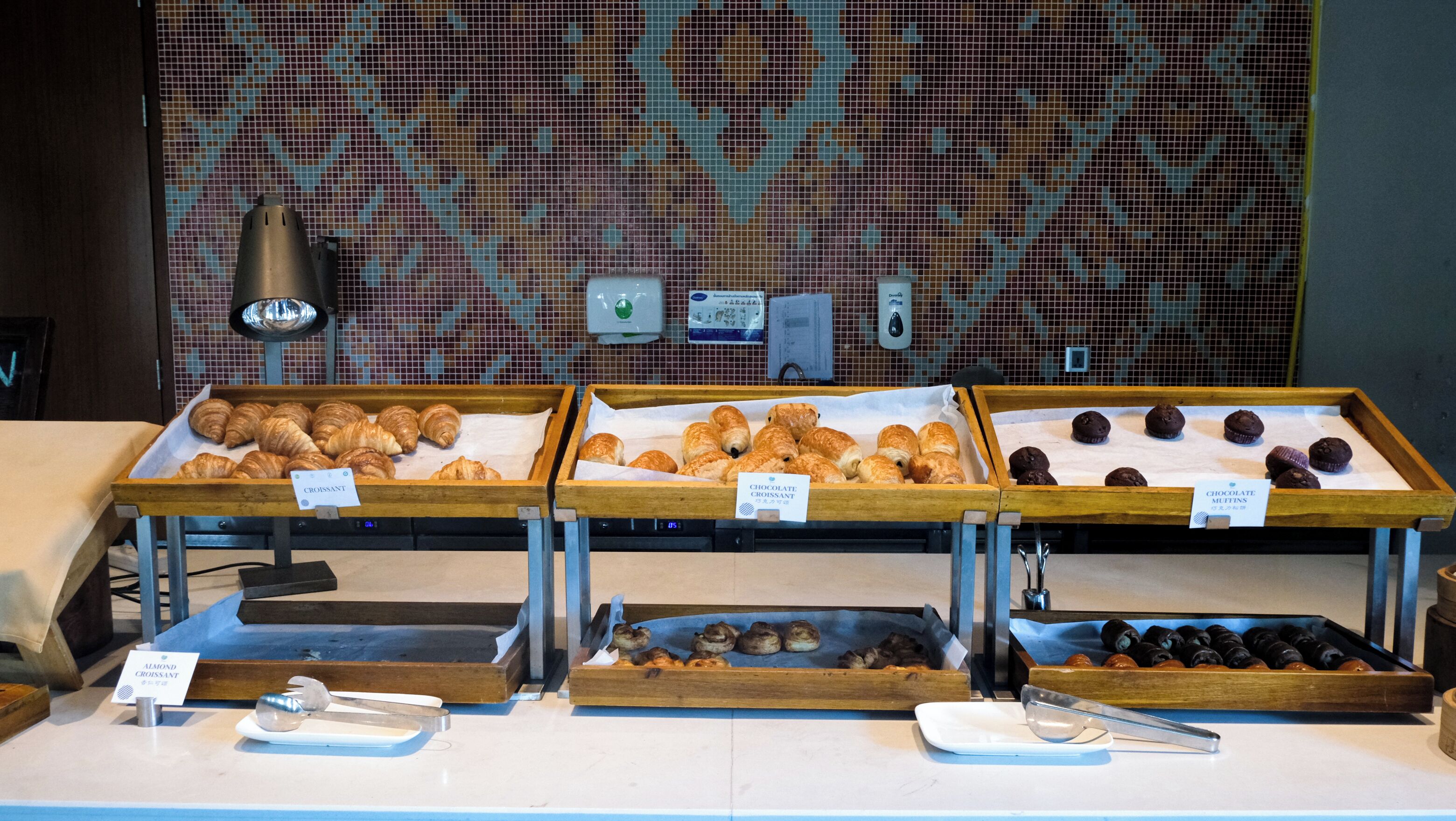 daily buffet breakfast (usd 21.78 per person)