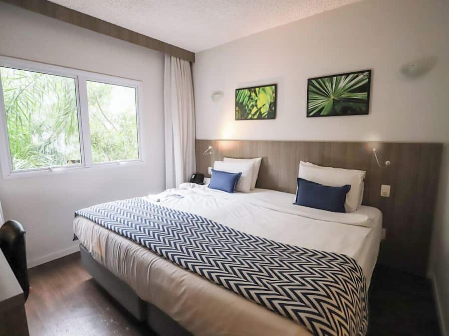 Luxury Double Room, 1 King Bed | In-room safe, desk, soundproofing, iron/ironing board