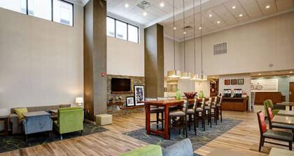 Hampton Inn & Suites Baltimore/Aberdeen