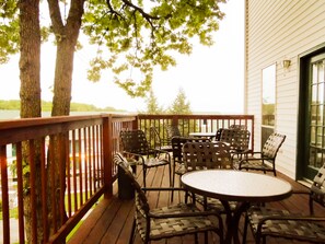 Porch - Branson King Resort and Suites (Branson)
