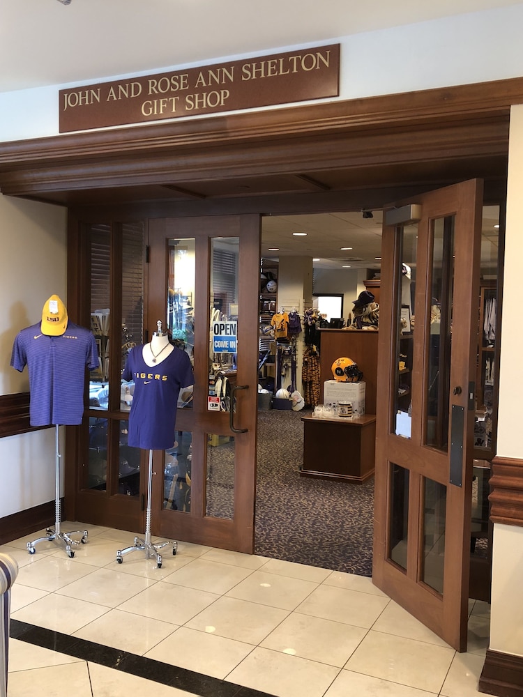 The Cook Hotel and Conference Center at LSU by null