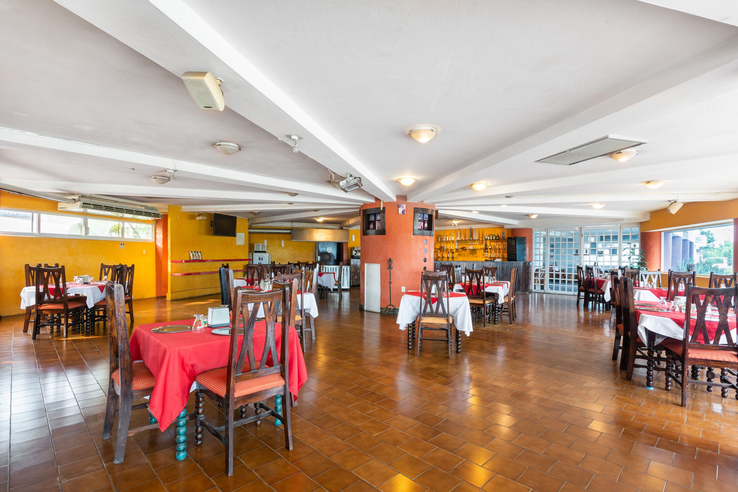 Bar (en la propiedad)