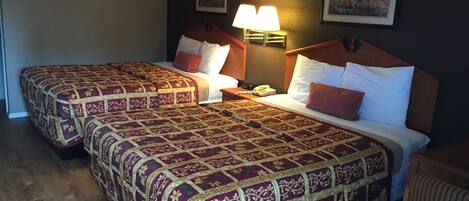 Desk, rollaway beds, free WiFi