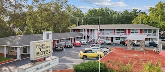 Grand Traverse Motel