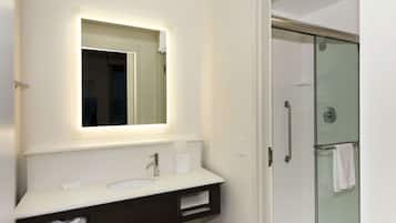 Iron/ironing board, WiFi (free), alarm clocks, bed sheets