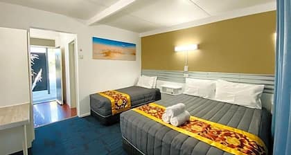 Midvalley Motel
