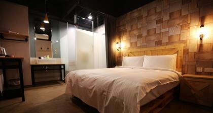 Nys Loft Hotel - Hostel