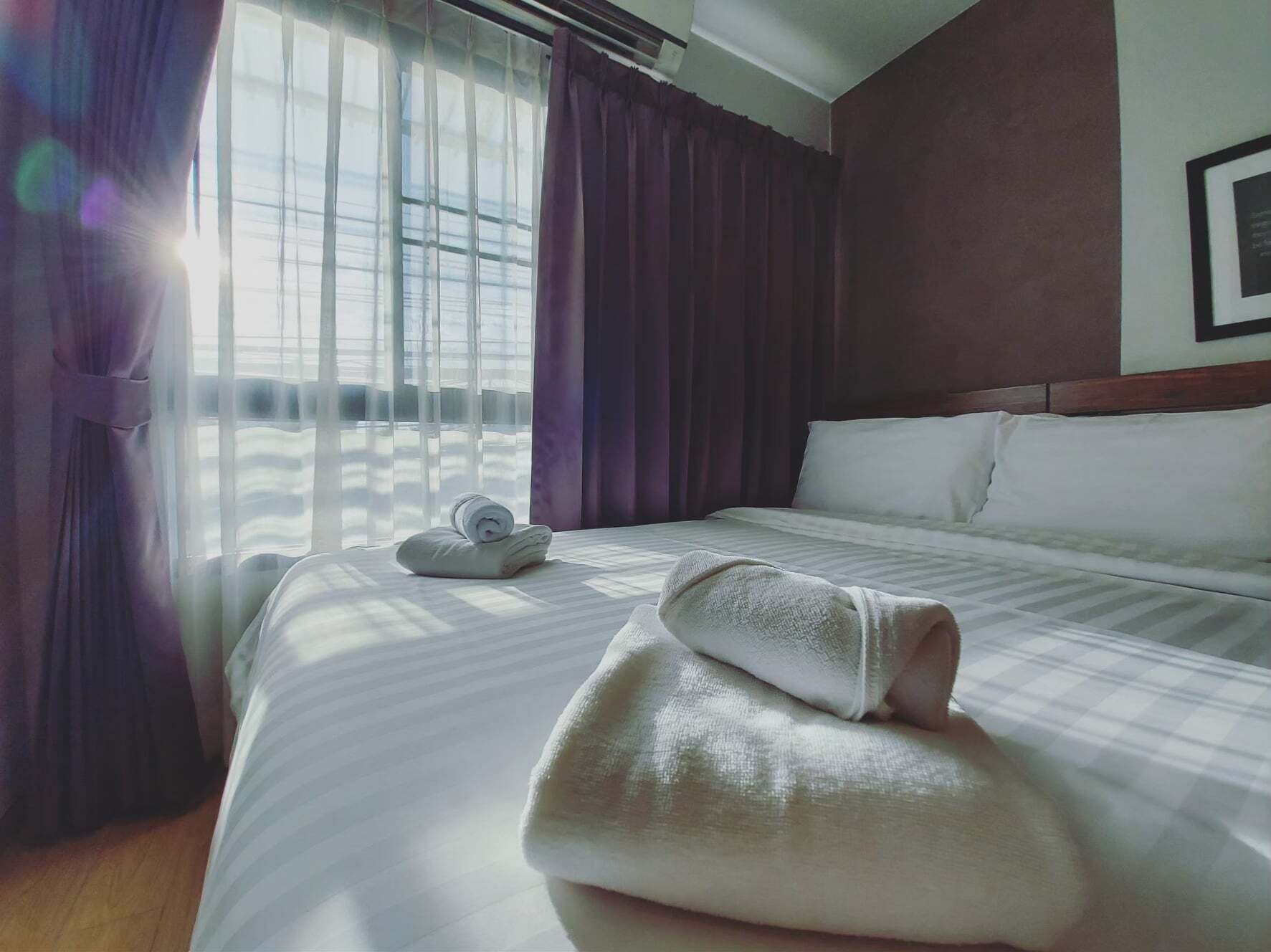 studio, 1 queen bed | desk, free wifi