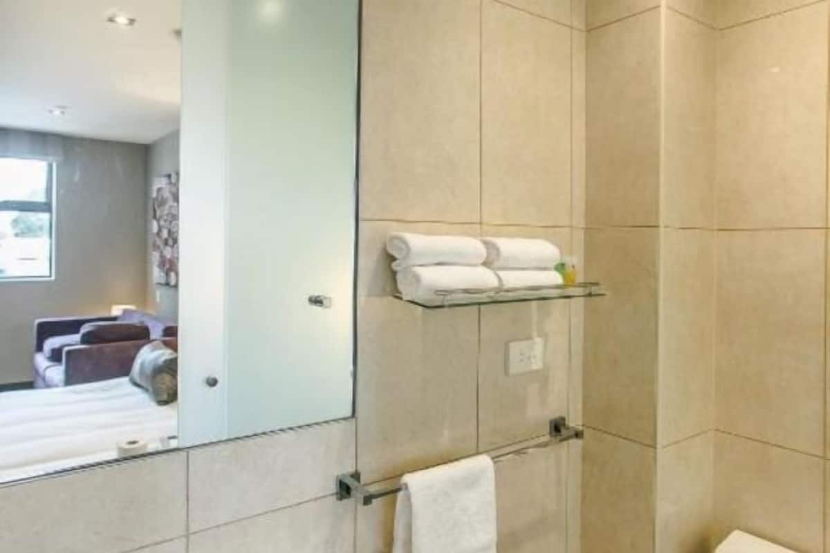 Bathroom | Shower, free toiletries, hair dryer, towels