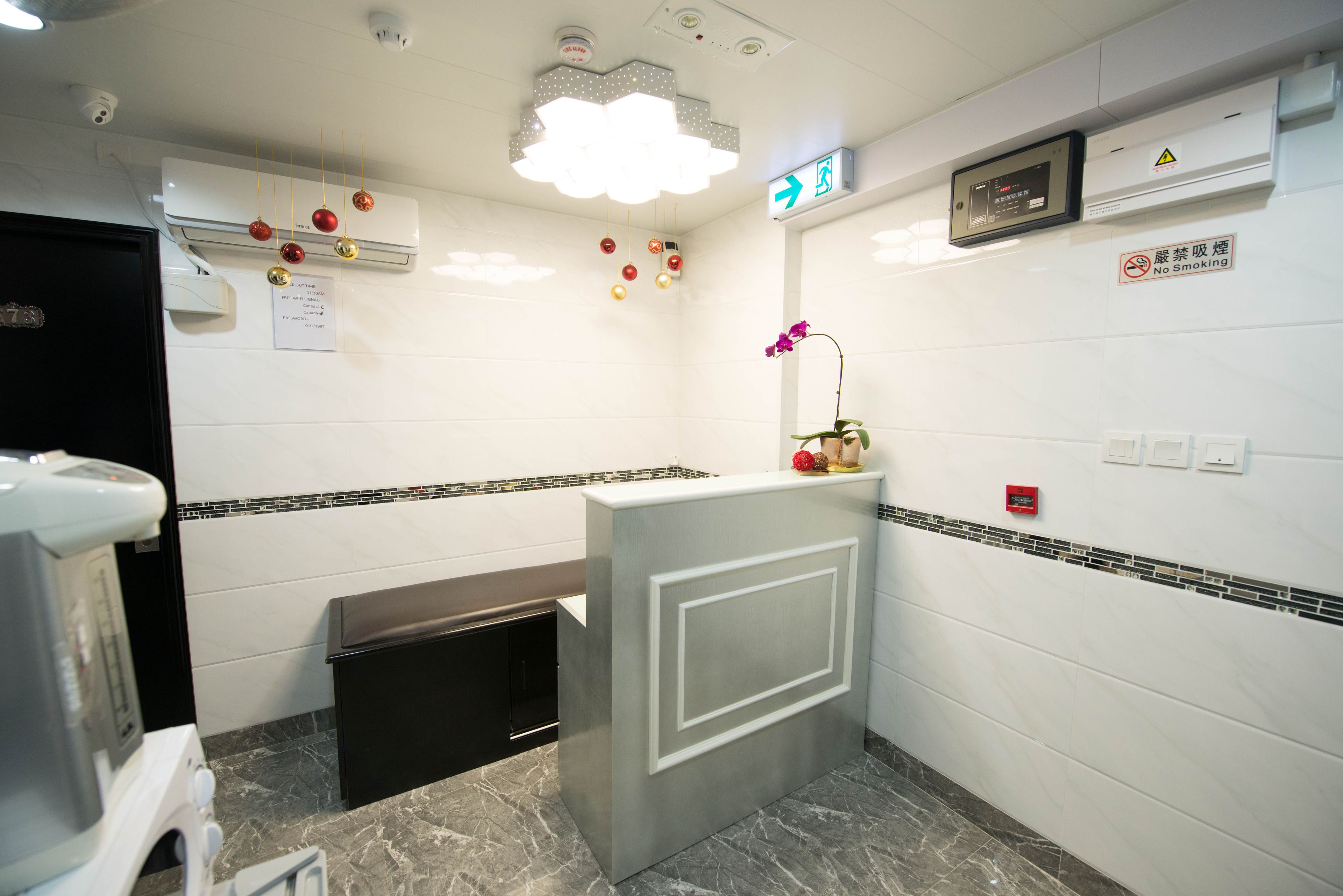 In-room safe, iron/ironing board, free WiFi, bed sheets