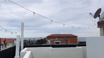 Suite, 2 Bedrooms | Teres/patio