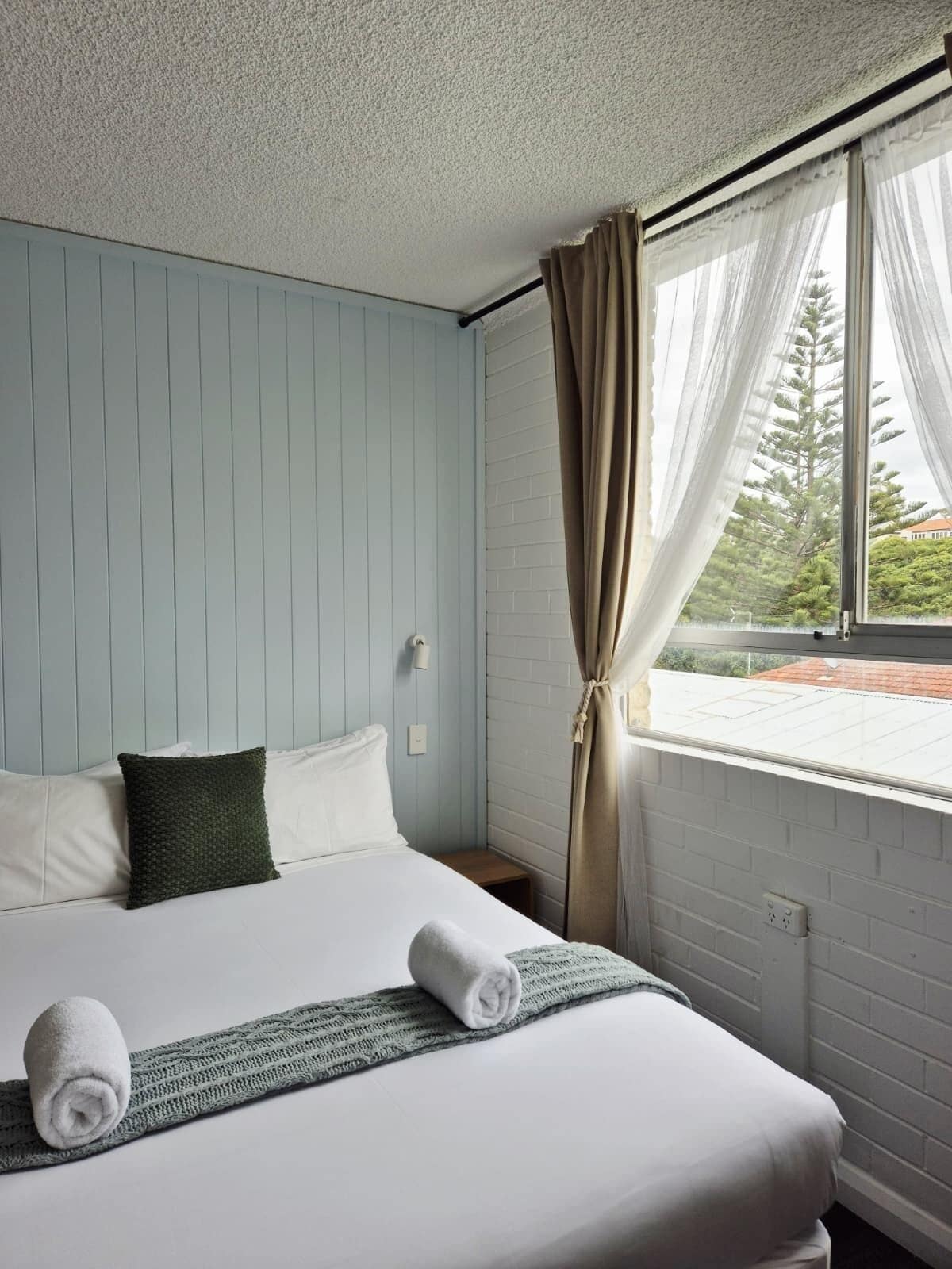 Standard Double Room, 1 Queen Bed