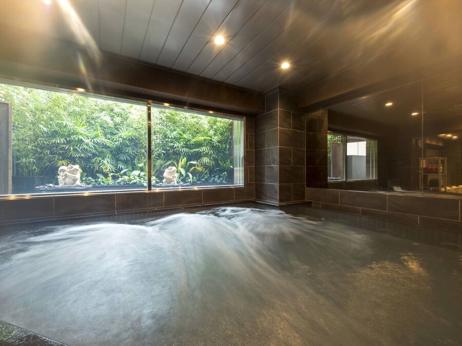 Bain à remous intérieur