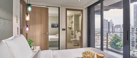 Caja de seguridad en la habitación y escritorio