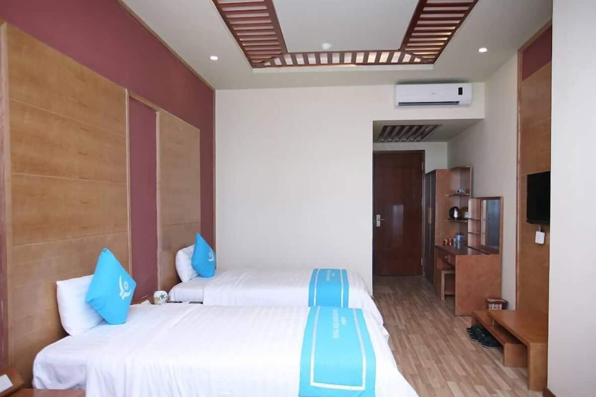 Phòng 3 có tầm nhìn toàn cảnh, 1 phòng ngủ, quang cảnh thành phố, cao tầng | Minibar, két bảo mật tại phòng, bàn