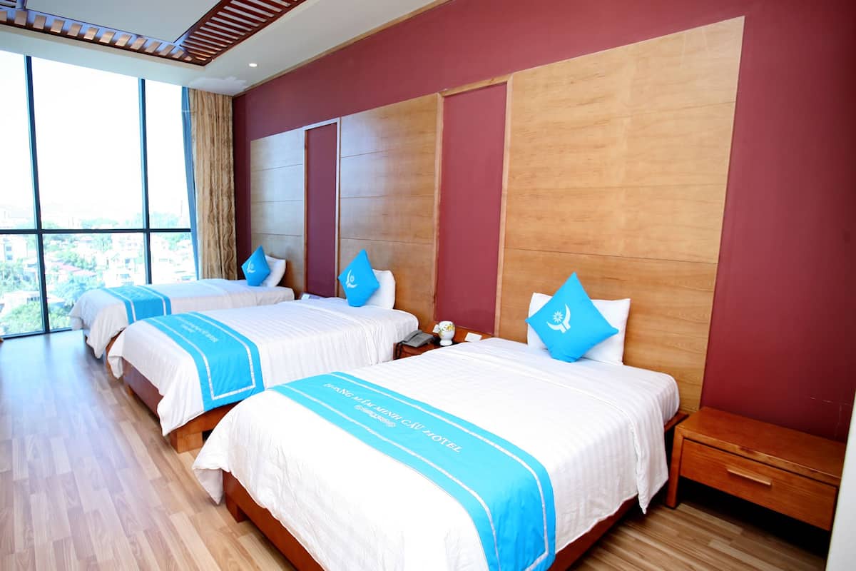 Minibar, két bảo mật tại phòng, bàn
