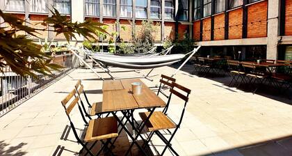 Mio Hostel