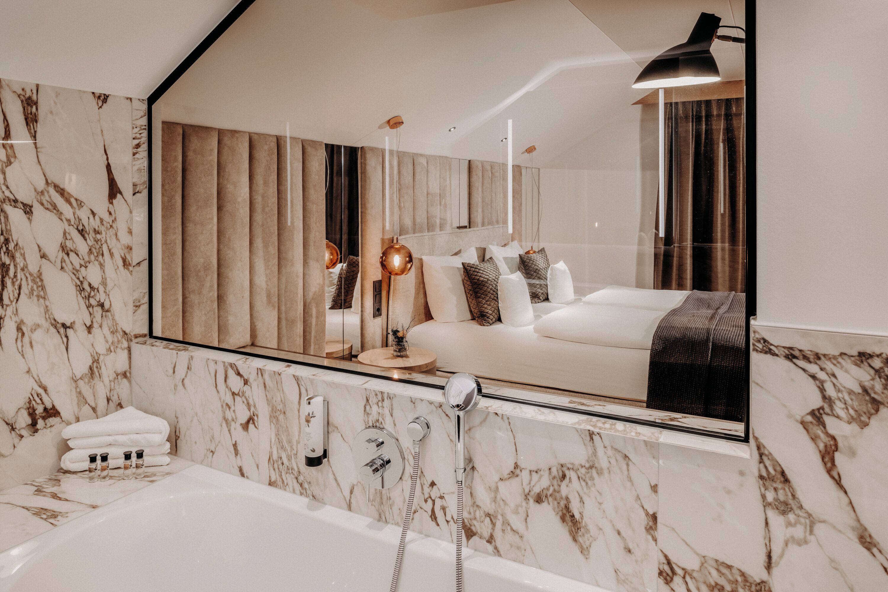 hypo-allergenic bedding, minibar, in-room safe, desk