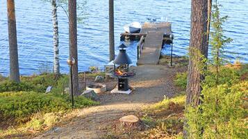 Oravi Villa, 4 Bedrooms,  Sauna, Lakeside | Boating