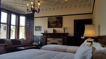 Iron/ironing board, free WiFi