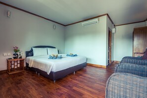 Deluxe Double Room, Balcony | Minibar, desk, rollaway beds, free WiFi - Lipe Village Resort (Koh Lipe)