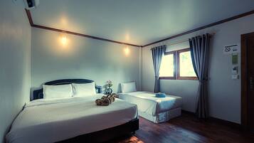 Minibar, escritorio, camas plegables/adicionales y wifi gratis