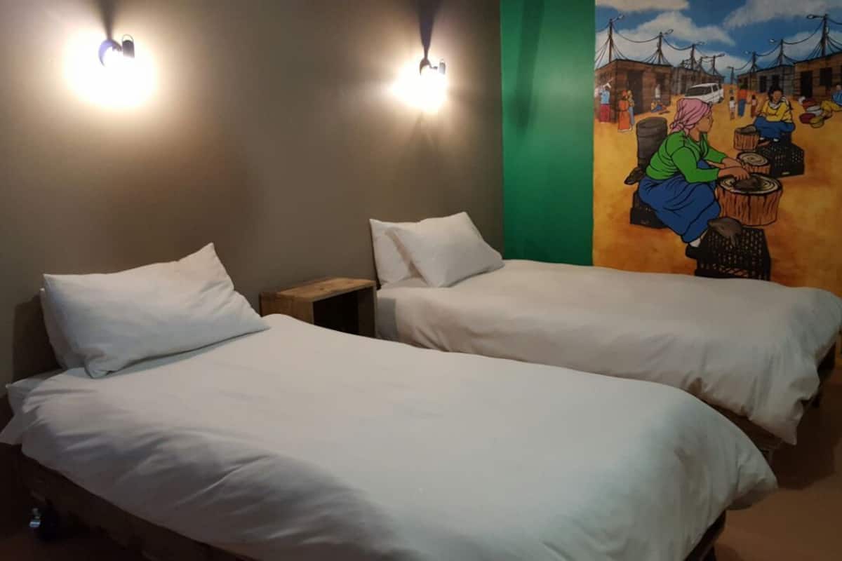 Caja de seguridad en la habitación, wifi gratis y ropa de cama