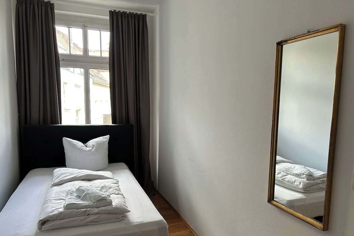 Standard Apartment (51)