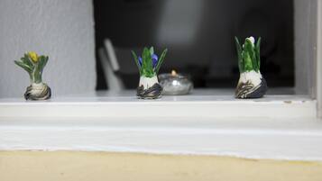 Double Room | Desk, free WiFi