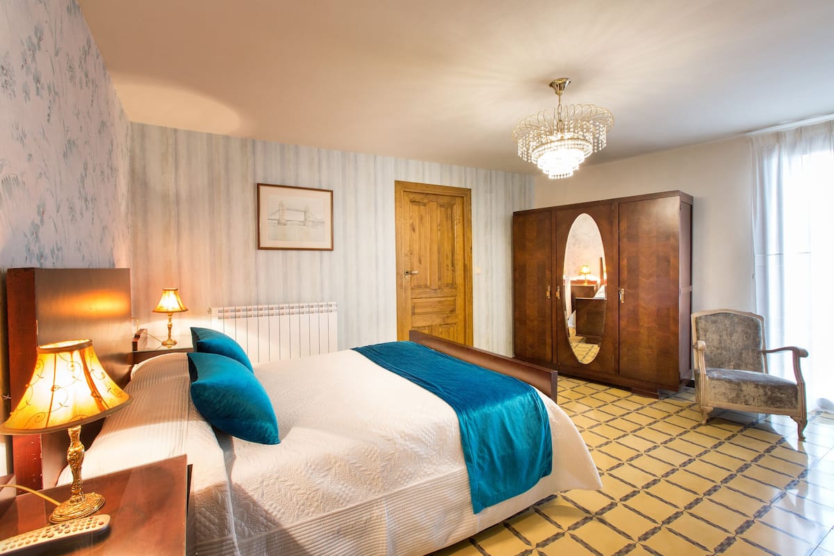 1 bedroom, individually decorated, blackout curtains, free WiFi