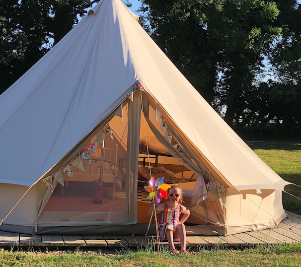 Telt (Glamping Tent  - Chestnut) | Sengetøy