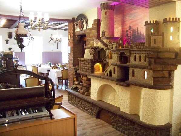 تقديم الغداء والعشاء، الأطباق الفرنسية